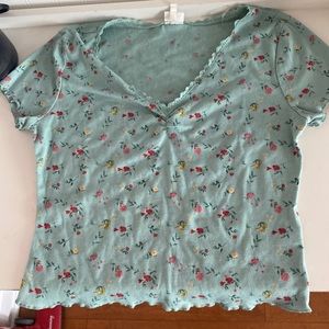 Cute floral top